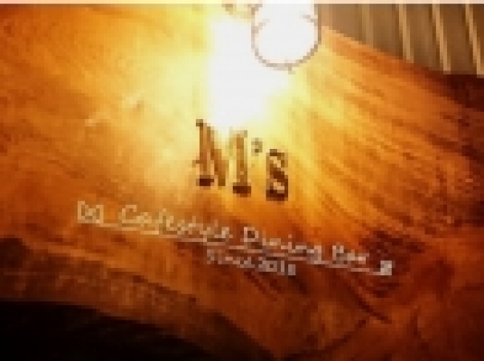 Cafestyle Dining Bar M's