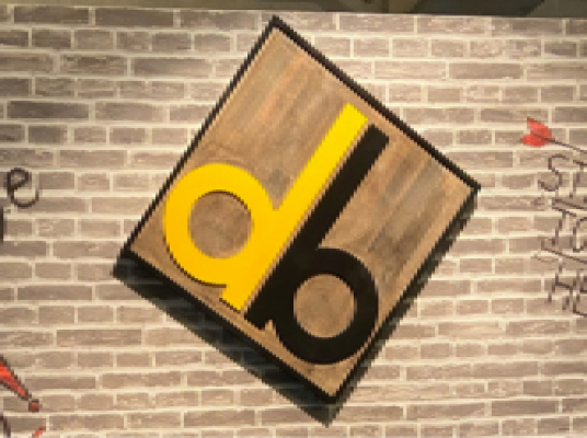 ダーツバーdb