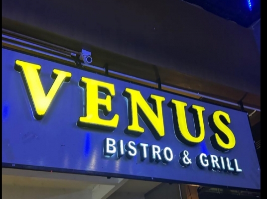 VENUS BISTRO (KENINGAU)