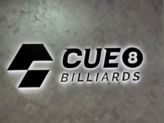 CUE 8 BILLIARDS