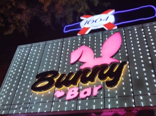[HCM] BUNNY BAR