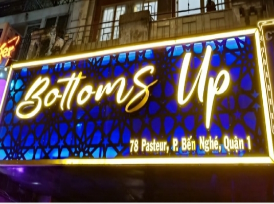 [HCM] BOTTOMS UP