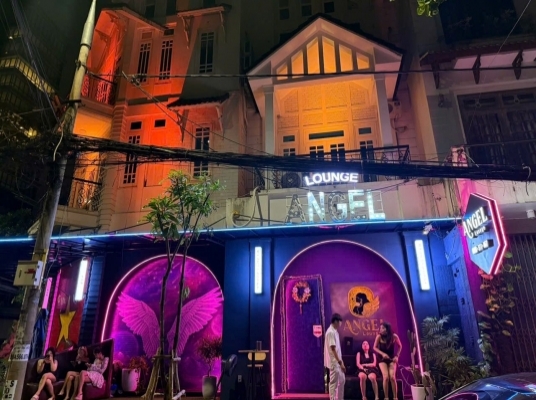 [DA NANG]  ANGEL LOUNGE