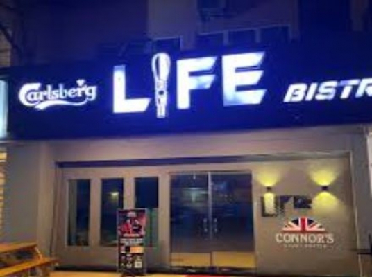 LIFE PUB (SANDAKAN)