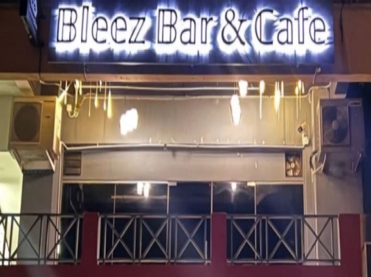 BLEEZ BAR & CAFE (PENAMPANG)